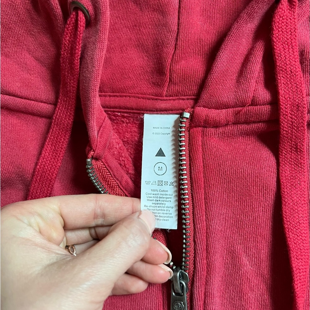Balance Cropped Zip Up - Picture 2 of 3